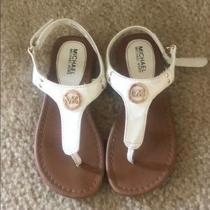Kids shoes